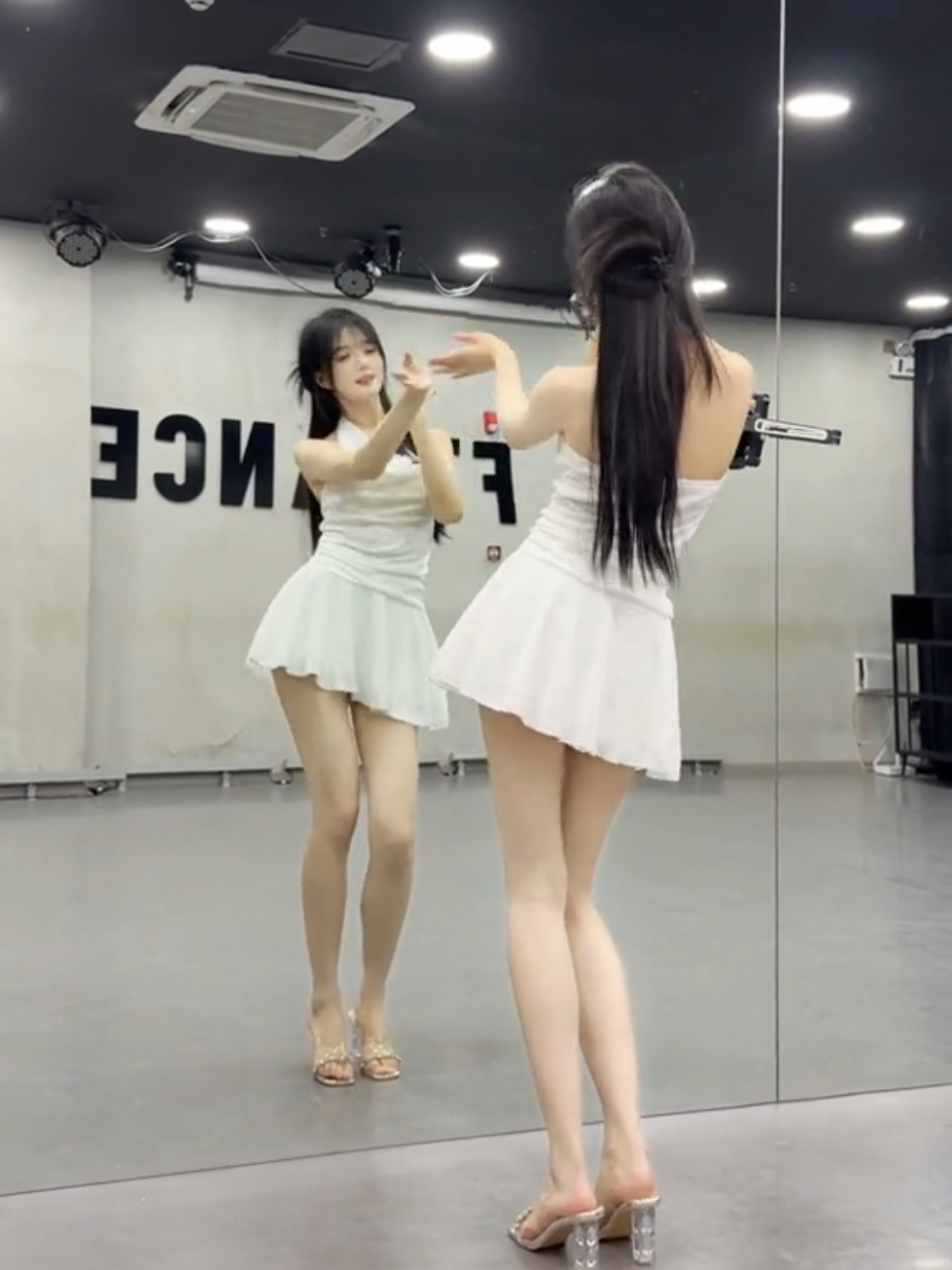 Thăm Cố Tri (Remix Tiktok) - Thiển Ảnh A 探故知 (DJR7版) - 浅影阿  #nhachottiktok #nhachotdouyin #xuhuong #xuhuongtiktok #fyp 