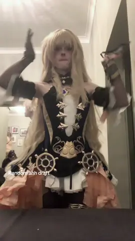 #navia trying to be consistent with posting 😭💔 #navia #clorvia #naviaxclorinde #clorindexnavia #cosplay #cosplayers #fyp 