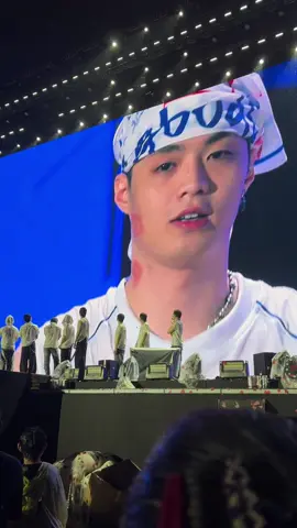 Mưa rồi khóc, mắt đỏ hoe à 🥺🥺🥺 #negav #xuhuong #thinhhanh 