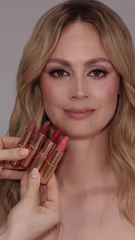 Trying on the new @Charlotte Tilbury Pillow Talk Love Effect lipsticks 👄💄 Which one is your favourite?!💋 #CharlotteTilbury #SofiaTilbury  #makeupbysofiatilbury 