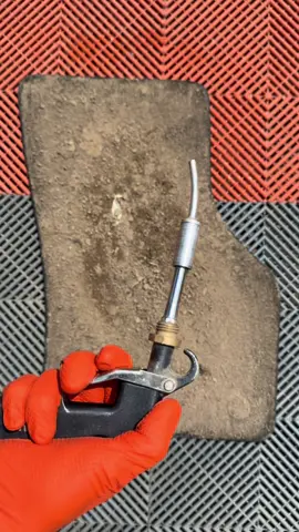 Nettoyage en profondeur d’un tapis de laitance de ciment, Satisfaisant et relaxant  Deep cleaning of a cement laitance carpet, Satisfying and relaxing #CleanTok #cleaning #satisfying #satisfyingvideo #clean #detailing #amsr 