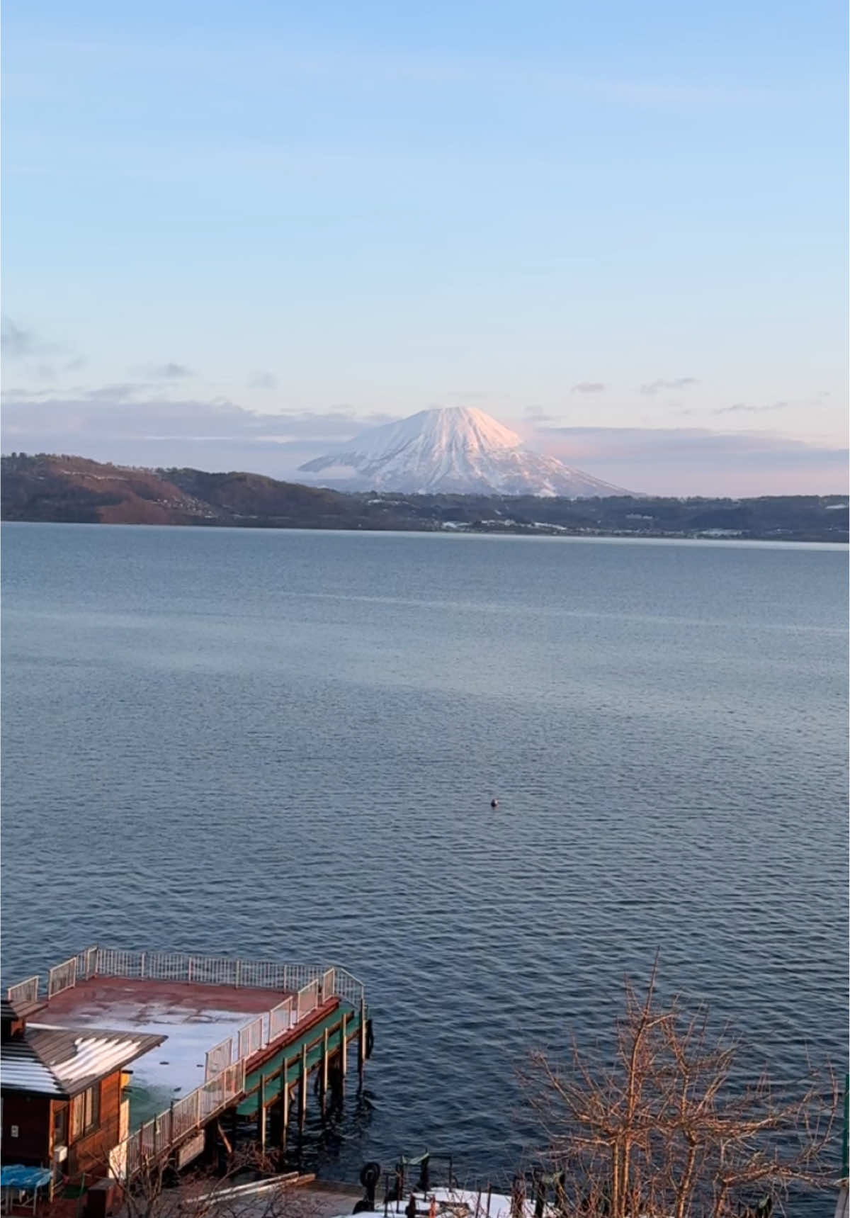 Lake Toya 🗻 #hokkaido #japan #japantravel #laketoya #fypage #fypシ゚ #fyppp #traveltiktok #ฟีดดดシ #ฮอกไกโด  @Munich 