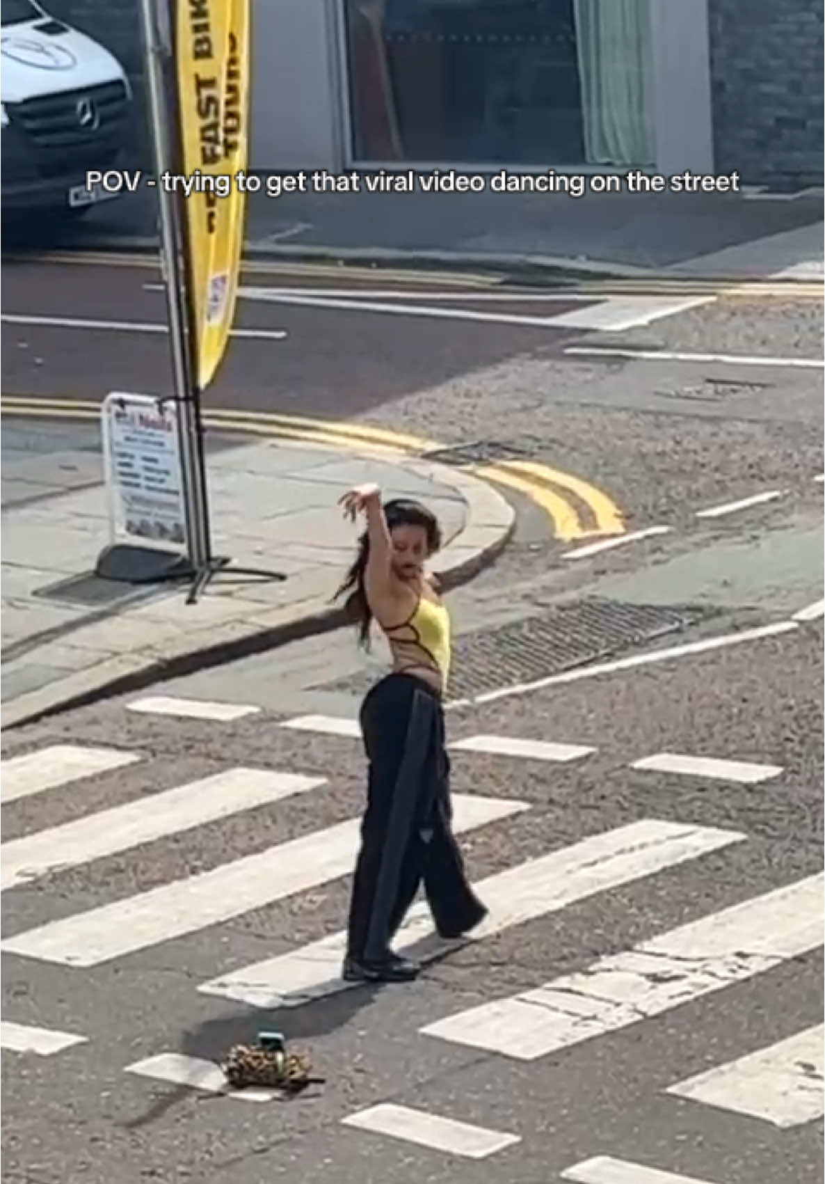 If you seen me no you didn’t ! Dc @marimacleod #allthestaris #dancinginpublichallenge #socadonachallenge #dancing #povsbr 