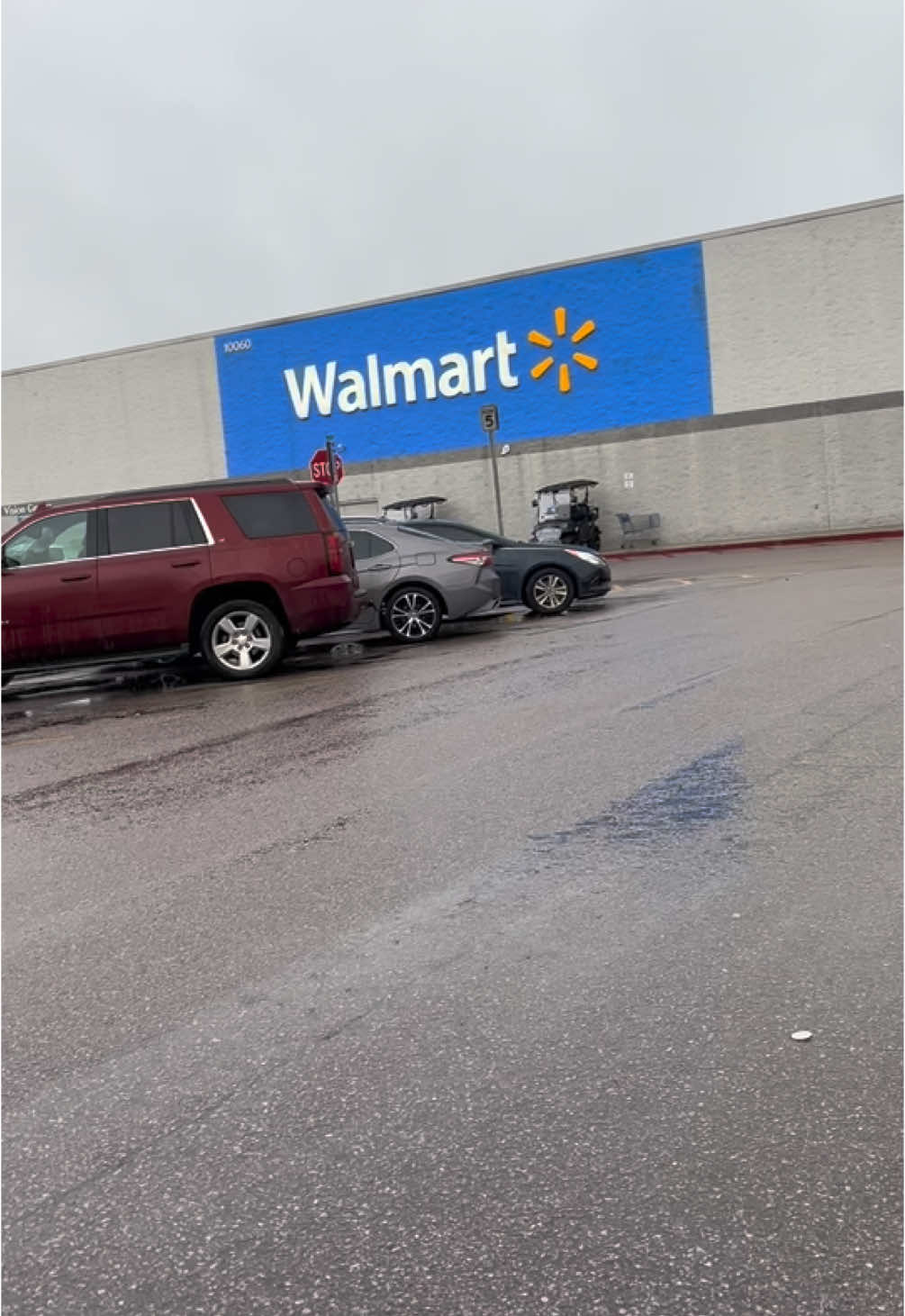 One of the milks fell out of the car TWICE & busted the 2nd time 😭 #fyp #groceryhaul #shopwithme #shoppinghaul #groceryshopwithme #sahm #momof3 #solomom 