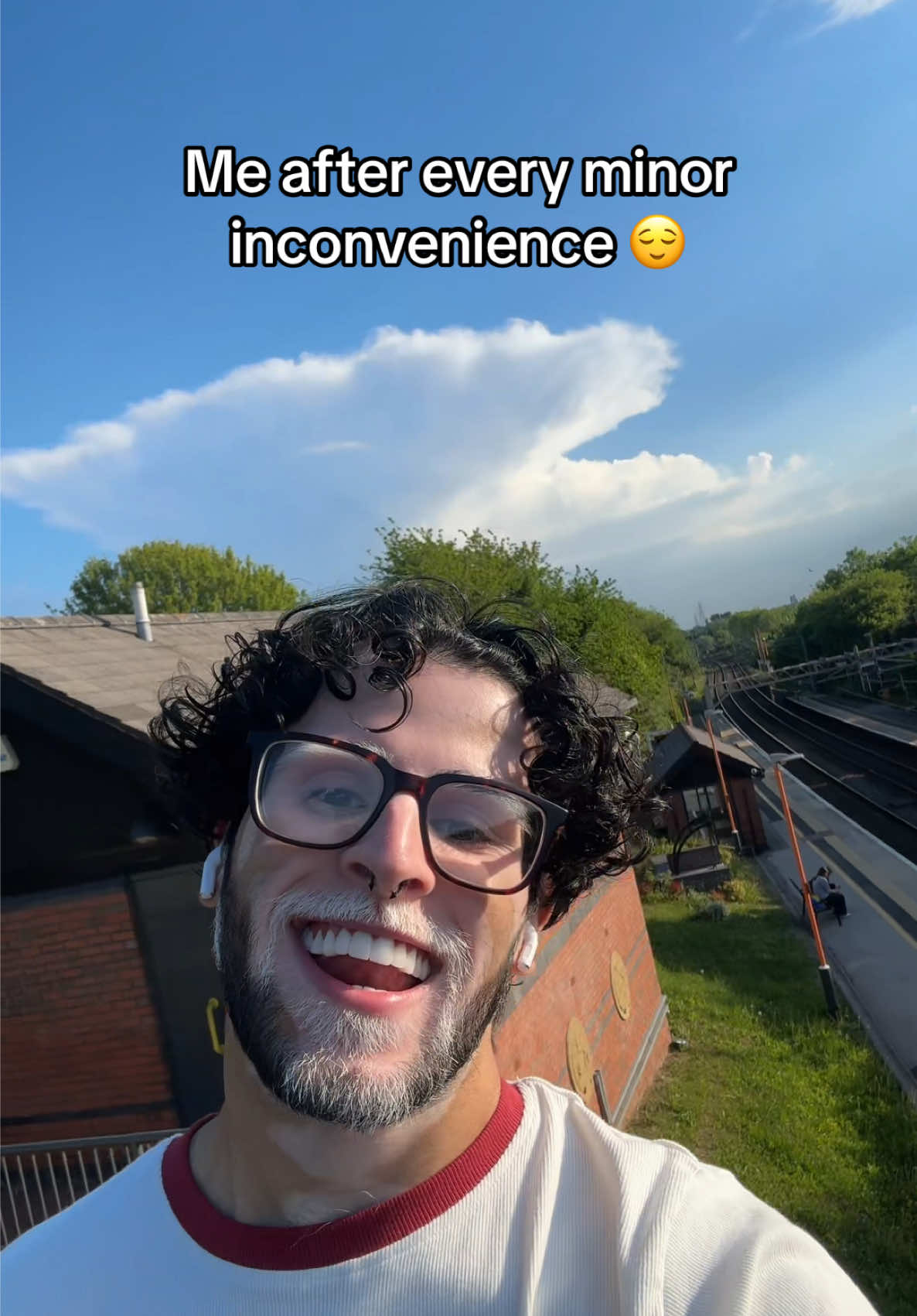 Why is this song such a vibe? 💅🏼 #relatable #fyp #girlsjustwanttohavefun #Summer #vibes #vitiligo #whitehair 