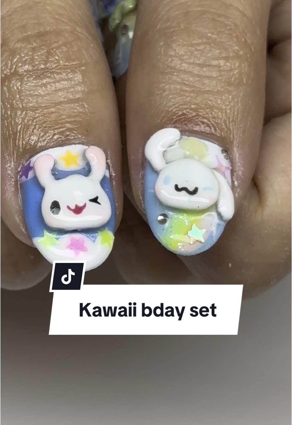 New kawaii Birthday Nails in 3..2..1🎉 Michells last manicure lasted over 2 months! I gave a new gel manicure using IZEMI resin and @functionofvex and hand sculpted her favorite characters for a special birthday set! #kawaiinails #usahana #cinnamoroll #birthdaynails #losangelesnailtech 