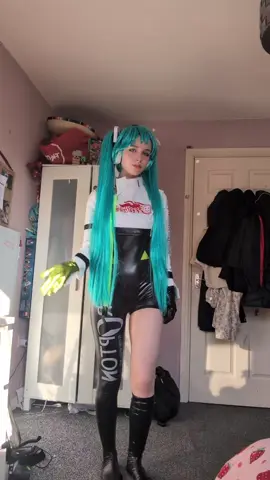 fifteen. #racingmiku2022 #miku 
