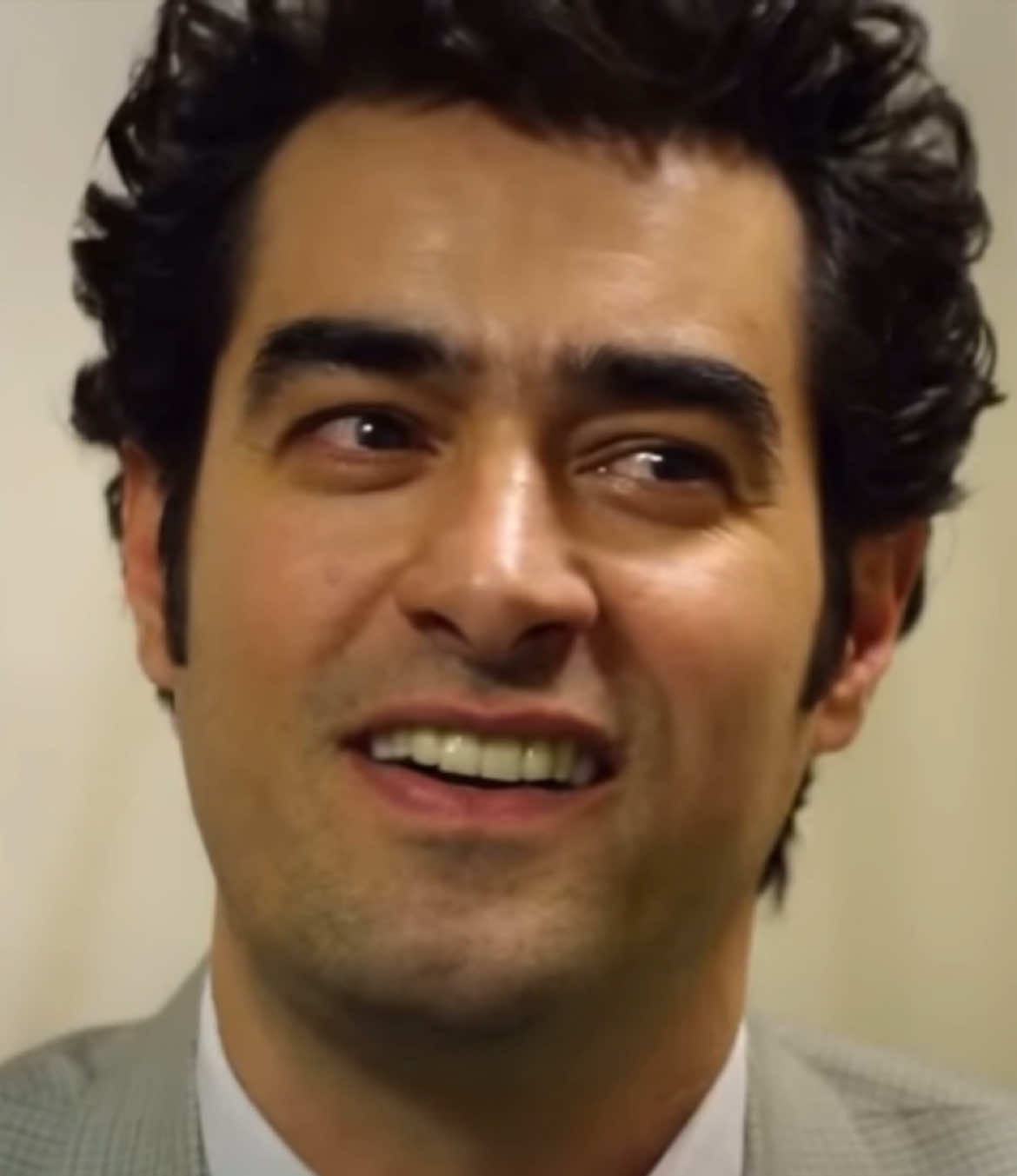 پریناز دخترا به خونت تشنن ! 😂🤌🏻 #سریال #فیلم #پریناز_ایزدیار #عاشقانه #فویو#فوریو#شهاب_حسینی 