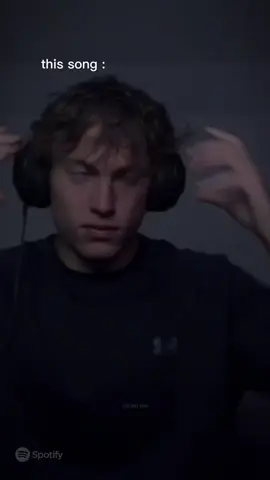 #CapCut Jika diamku menjadikan kita asing a ingatlah bahawa aku pernah menjadi paling bising dan paling mengambil berat tapi, kamu abaikan🤪..sekian,sblm tido☺️☺️☺️☺️