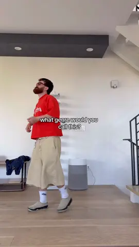 helpppppp #newmusic #caughtinthemiddle #songwriter 