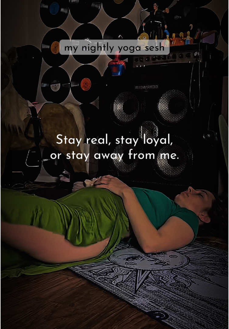 ((my nightly yoga sesh)) I don't need crowds, I need real ones Loyalty, honesty, and consistency, if you can't bring that💀😁 #real #algorithm #englishgirl #motivational #mindsetshift #stayhard 
