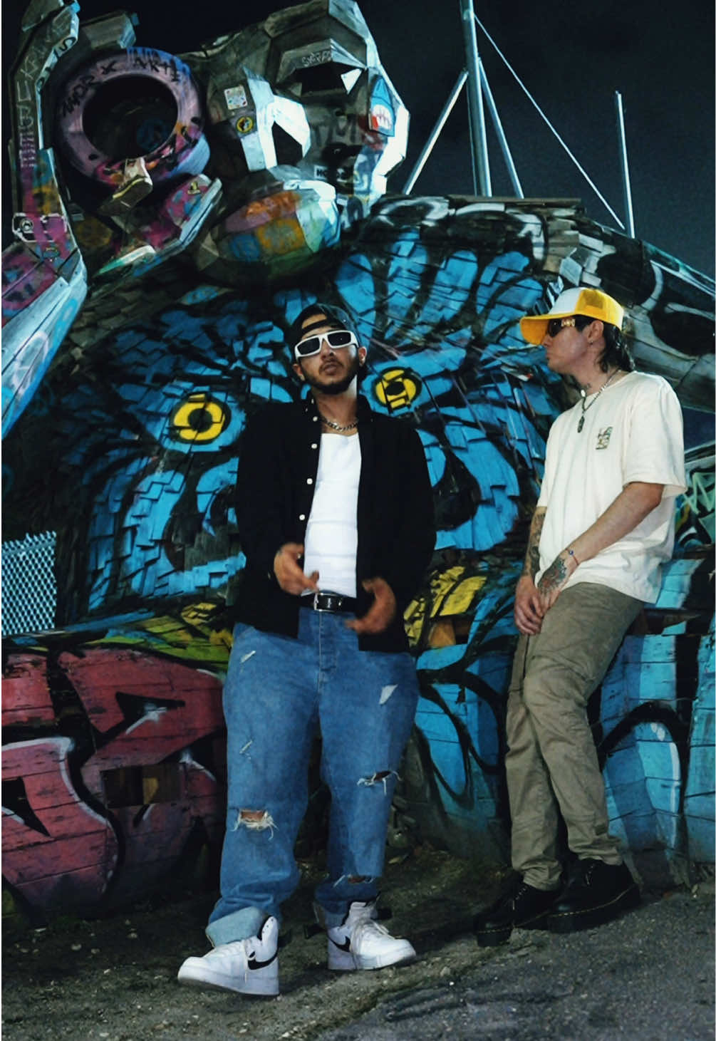 Sigan viendo 🕶️ genwav.xyz/GAFAS  @KHR!S João 🌚 • • • #indieartist #explore #reggaeton #fyp #ritmoslatinos #neoperreo #reggaetón #reggaetonlento #latino   