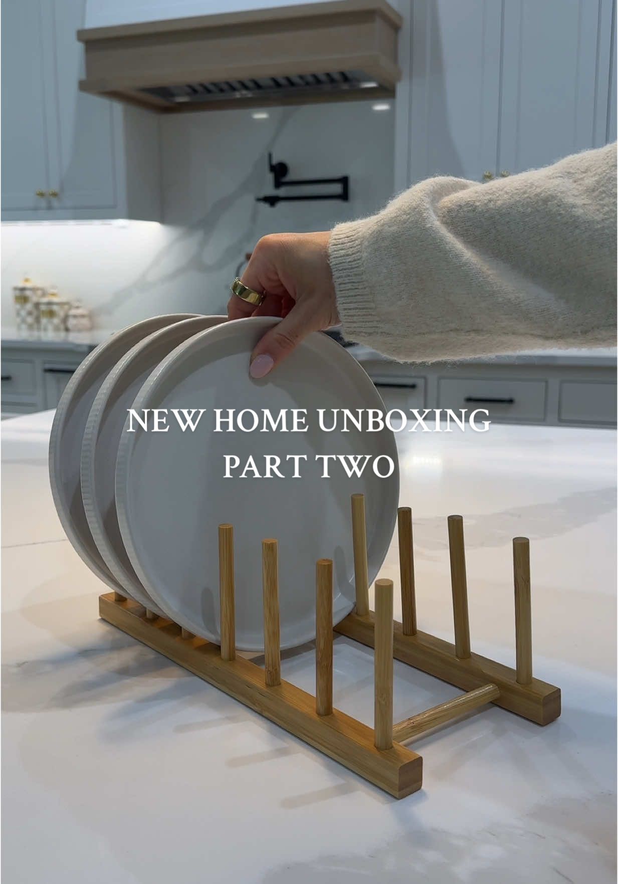 what I ordered for my new house ~part 2!~🤍🌸🏡💫 next up is organizing!  #asmr #asmrsounds #Home #unboxing #amazon #amazonfinds #aesthetic #satisfying #organizedhome 