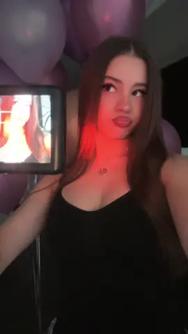 baby it‘s my birthday 😼❣️