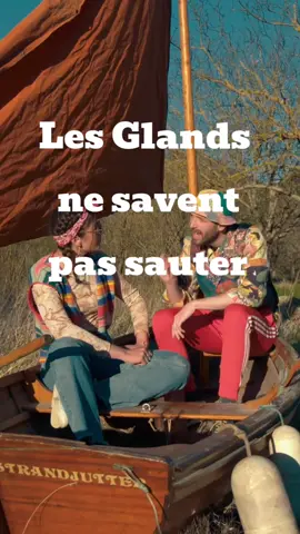 La crise d'épilation #fyp #pourtoi #pourtapage #humour #drole #funnytiktok #lesglandsnesaventpassauter #film #filmclips #cinema #series #epilation #comedie 