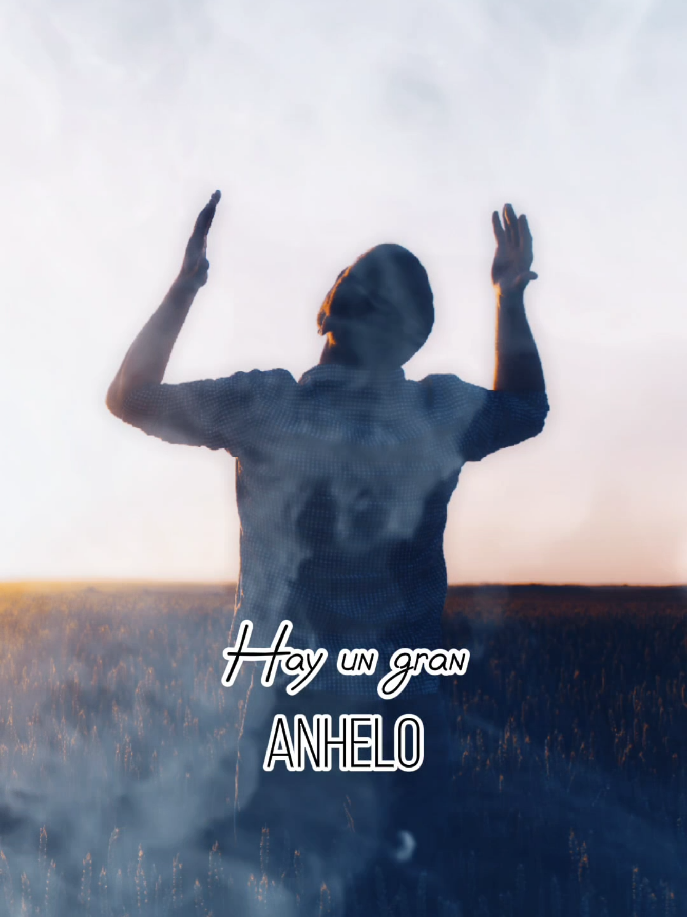 Señor, tú me examinas,     tú me conoces. Sabes cuándo me siento y cuándo me levanto;     aun a la distancia me lees el pensamiento... #salmos139 #estediaespecial #jesusadrianromero #CapCut #maestro #anhelo #pasion #amen 