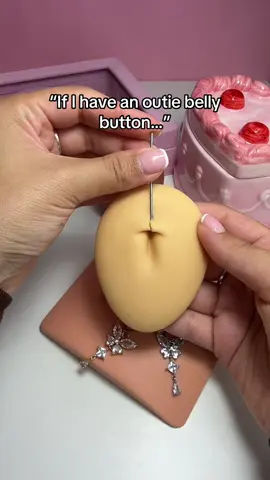 “If I have an outie…” #bellypiercings #piercings #nopiercingneeded #fakepiercing 