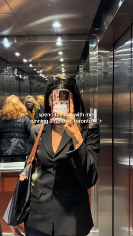 spend the day with me in toronto🍵✨#TorontoVlog #DayInMyLife #dayintoronto #spendthedaywithme #torontovlog #LifestyleVlog #SadellesToronto #aritziaoutfits #aritziaoutfitsinspo #AritziaHaul #KithWomen #SoftRoutine #VlogTok