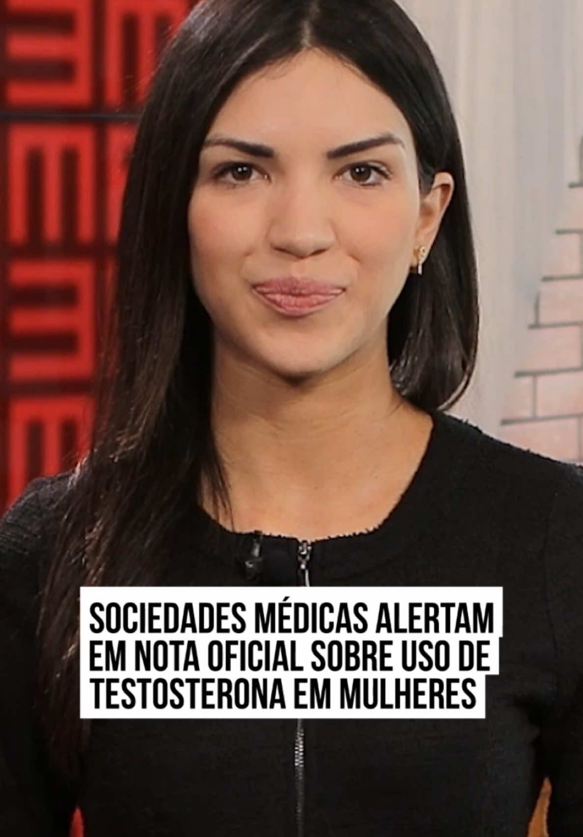 As sociedades brasileiras de #endocrinologia, #ginecologia e #cardiologia divulgaram uma nota conjunta para alertar sobre os riscos do uso de testosterona em mulheres.  Atualmente, a única indicação reconhecida pelas diretrizes para o uso terapêutico da testosterona em mulheres é no tratamento do transtorno do desejo s3xu4l hipoativo (TDSH) em mulheres na pós-menopausa. O documento reforçou: ❌ Testosterona em mulheres não deve ser usada para fins estéticos, emagrecimento ou ganho de massa muscular. ⚠️ Hormônios divulgados como sendo bioidênticos, biodisponíveis ou naturais constituem, na realidade, apenas estratégias de marketing. 🌡️ A dosagem sérica de testosterona não deve ser utilizada para rastrear “níveis baixos” como justificativa para prescrição de #testosterona. 📉 A queda da testosterona é natural com a idade e o conceito de deficiência de testosterona associada exclusivamente à menopausa não possui fundamentação científica robusta. E você, o que pensa sobre o uso de testosterona em mulheres para fins estéticos ou de performance? #TikTokNotícias 