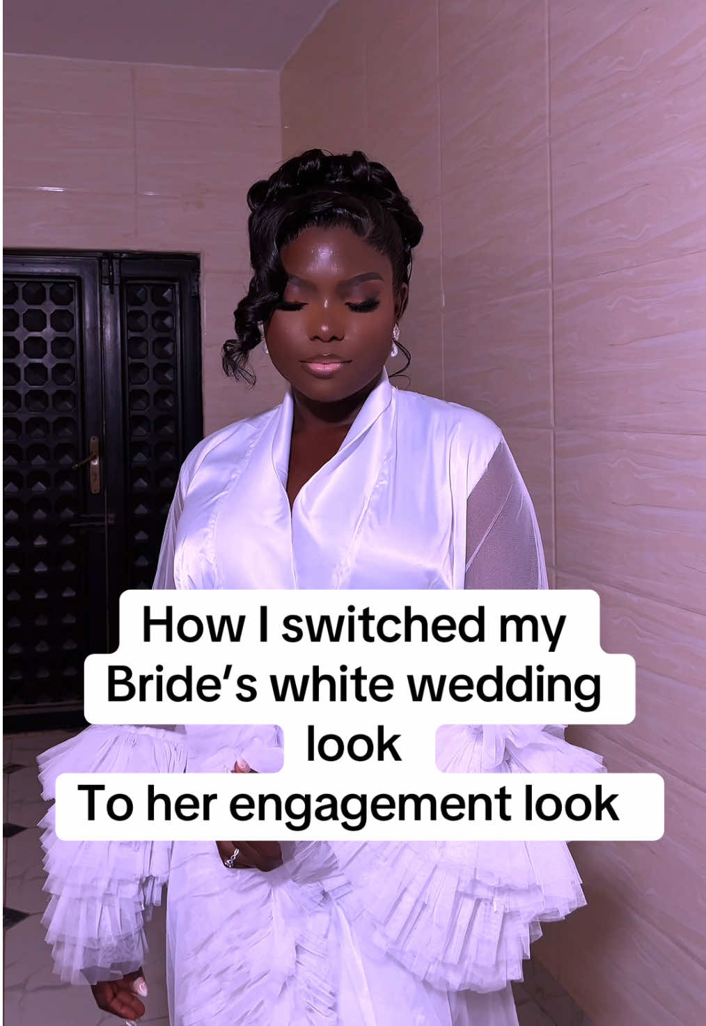 This look was switched in 10 mins …the rush no be here  #eyelook #foxyeyes #makeuptutorial #makeuphacks #creatorsearchinsight #makeupartistinlagos #makeupartistinojoduberger #makeupartistinmagodo #makeupartistinikeja #makeupartistinomole 