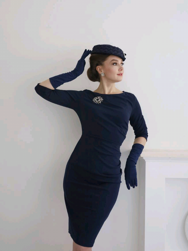 💙💙💙 #vintagestyle #vintagefashion  #vintageblog #vintageaesthetic #1950sfashion  #1950s  #50s     #retrostyle