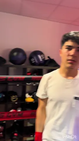 Woher kommst du? #hamburg #HorusGym #kickboxing #Fitness  