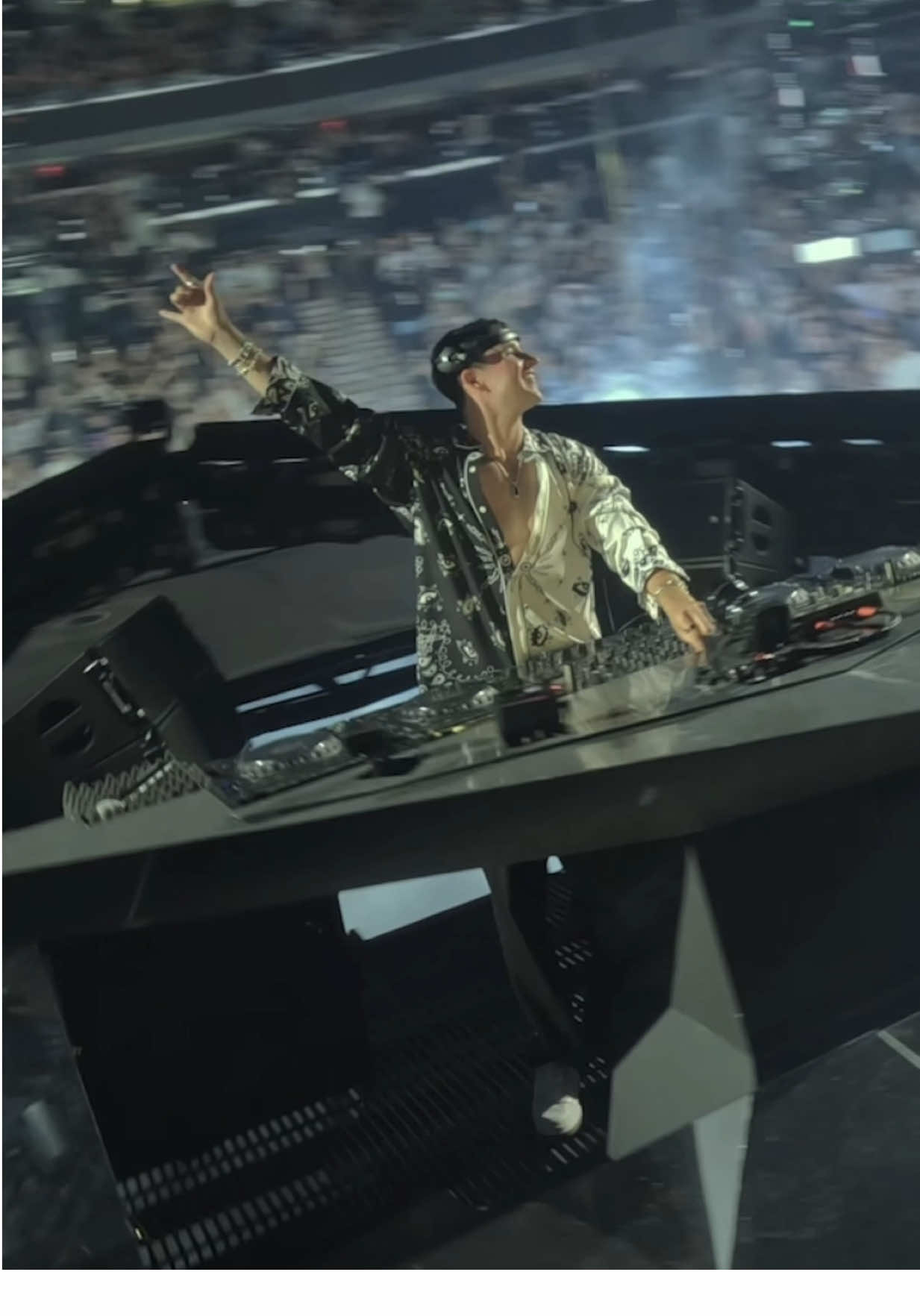 SILENCE REMIX OUT THIS WEDNESDAY