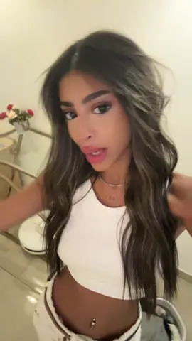 שותה+מטורפת #CapCut #foryou #fyp #fy #viraltiktok #quotes #relatable #makeup #aesthetic #longervideos #neymar #novios #GymTok #worldcup 
