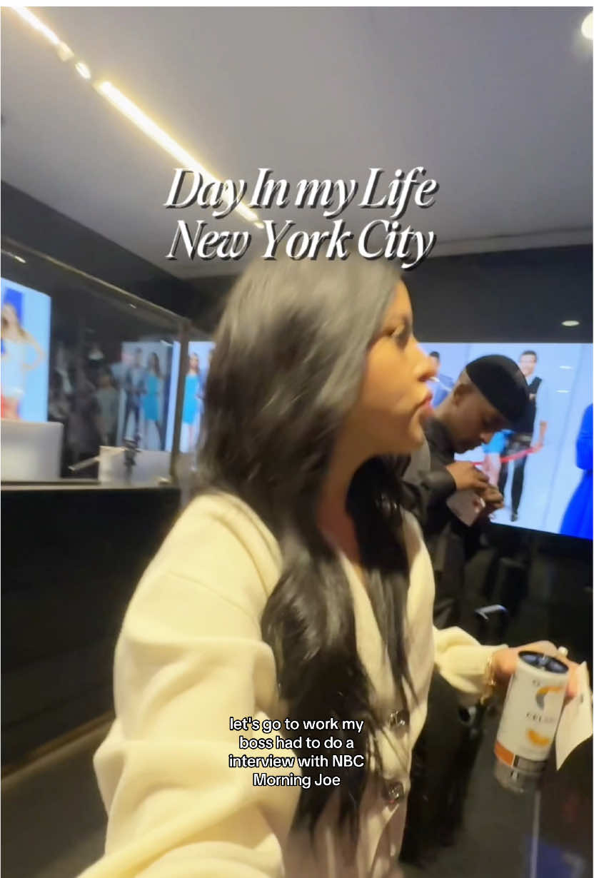 The set is my favorite part #newyorkcity #nyc #workday #corporate #resturant #dayinthelife #Vlog #fyp 