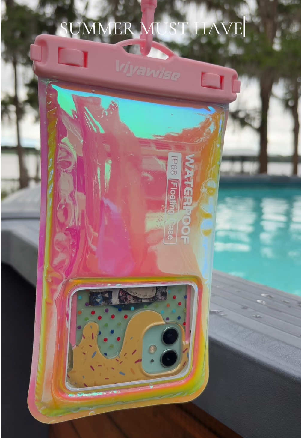 DO NOT MISS OUT ON THIS PRICE! this is seriously one of my fave things that i have gotten on the tiktok shop 🤩 #Summer #phonecase #waterproofphonecase #waterproofphonepouch #summersales #summermusthave #vacationmusthaves #beachessentials 