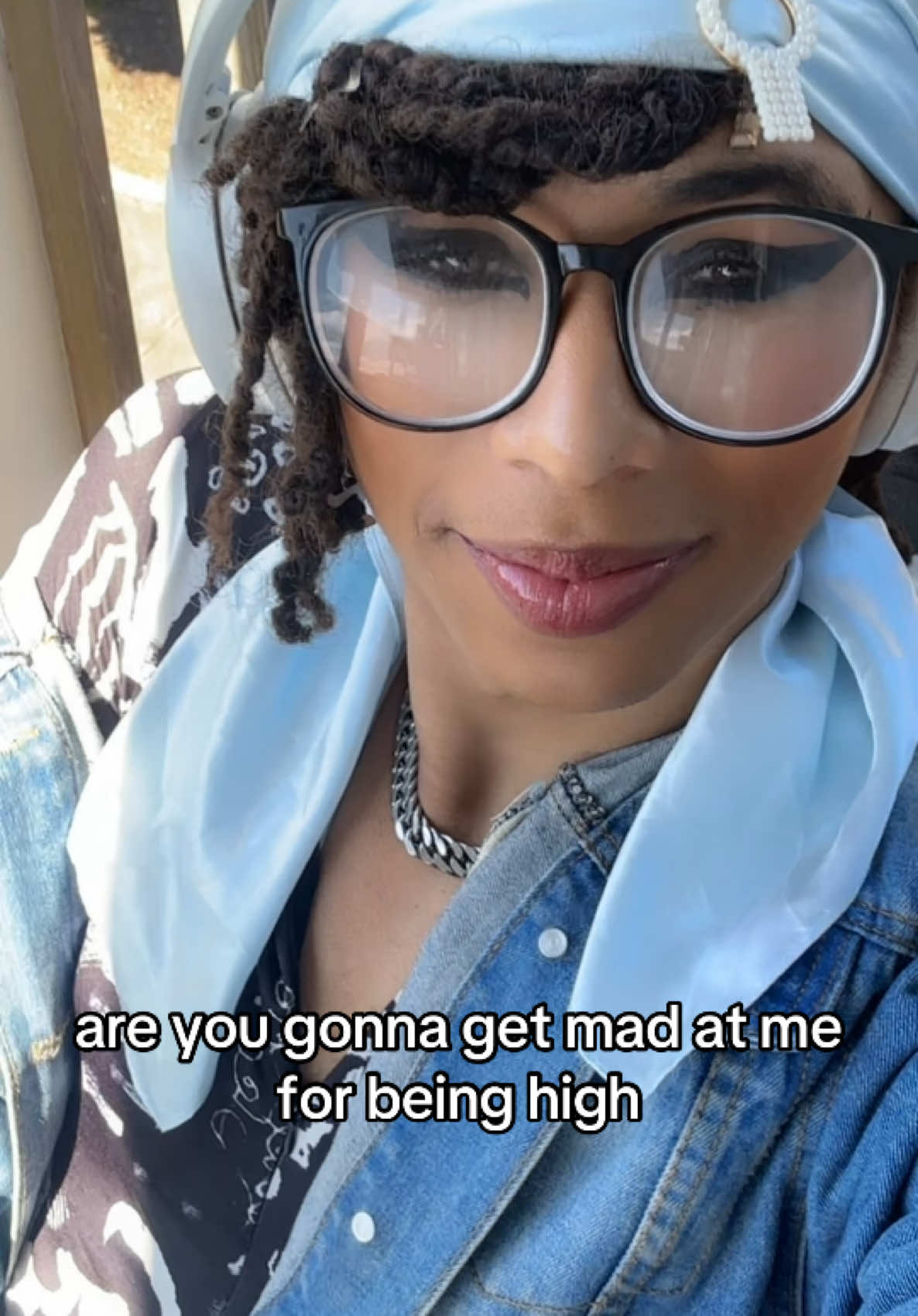 ouch ough the j punched me wowie @clown #ivyevescarlet #trending #fyp #viral 