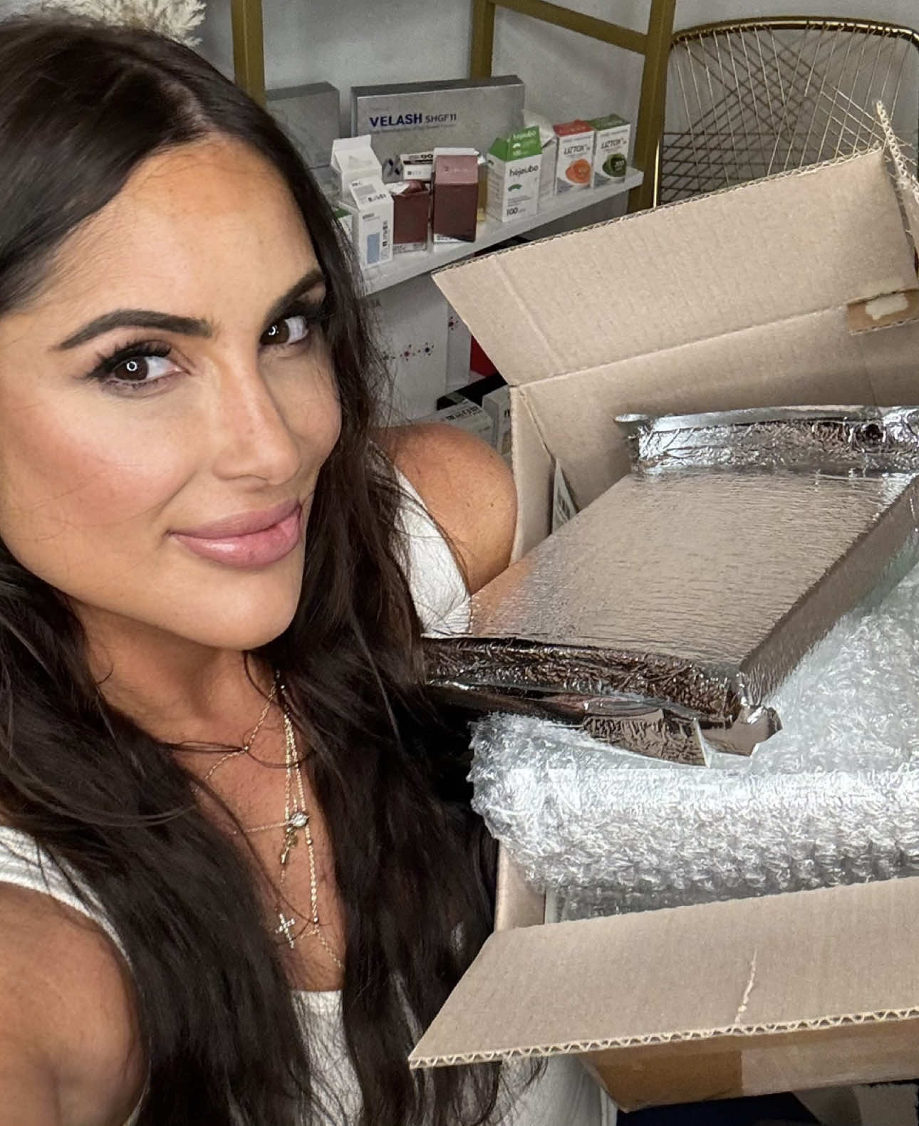 Unboxing Sale 30% off #GlowFace code Lois save 30% off thru May 20 ❤️#loisbeautyluxe #sale #mothersday #botox #beauty #unboxing #skincare #tips #antiaging #korean #koreanskincare #skinbooster 