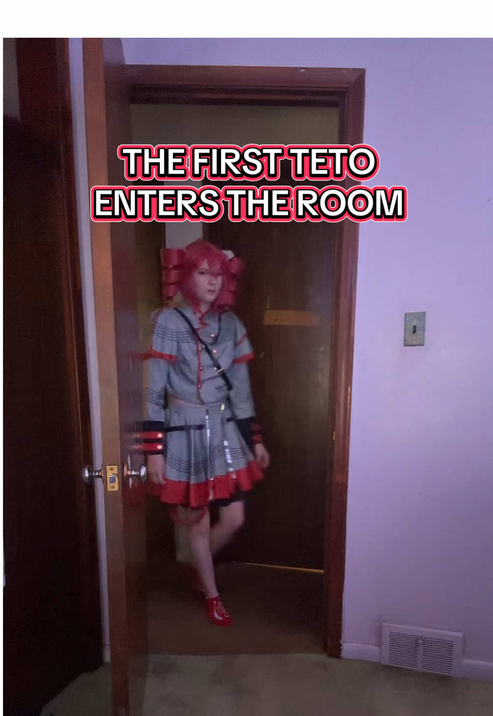 me rn  #cosplay #cosplayer #cosplaygirl #vocaloid #utauloid #synthv #teto #kasaneteto 