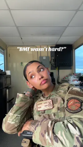 Those pyramid push-ups ain’t for the weak 😭  #militaryhumor #securityforces #military #militarytiktok #womeninunifom #militarylife #airforce 