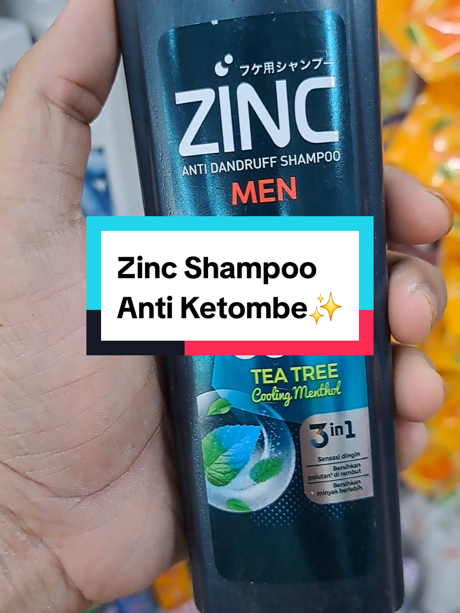 ZINC ACTIVE COOL. Shampoo Anti Ketombe dengan formula yang disempurnakan, COMPLEX ZINC PT-O Serum inovasi dari LION JAPAN, mengurangi ketombe 360°** hingga 99%*. Dilengkapi dengan Cool Menthol membersihkan rambut dan membuat kulit kepala lebih dingin dan segar. Cegah ketombe dari sekarang!☝️☝️ #shampoo #antidandruff 