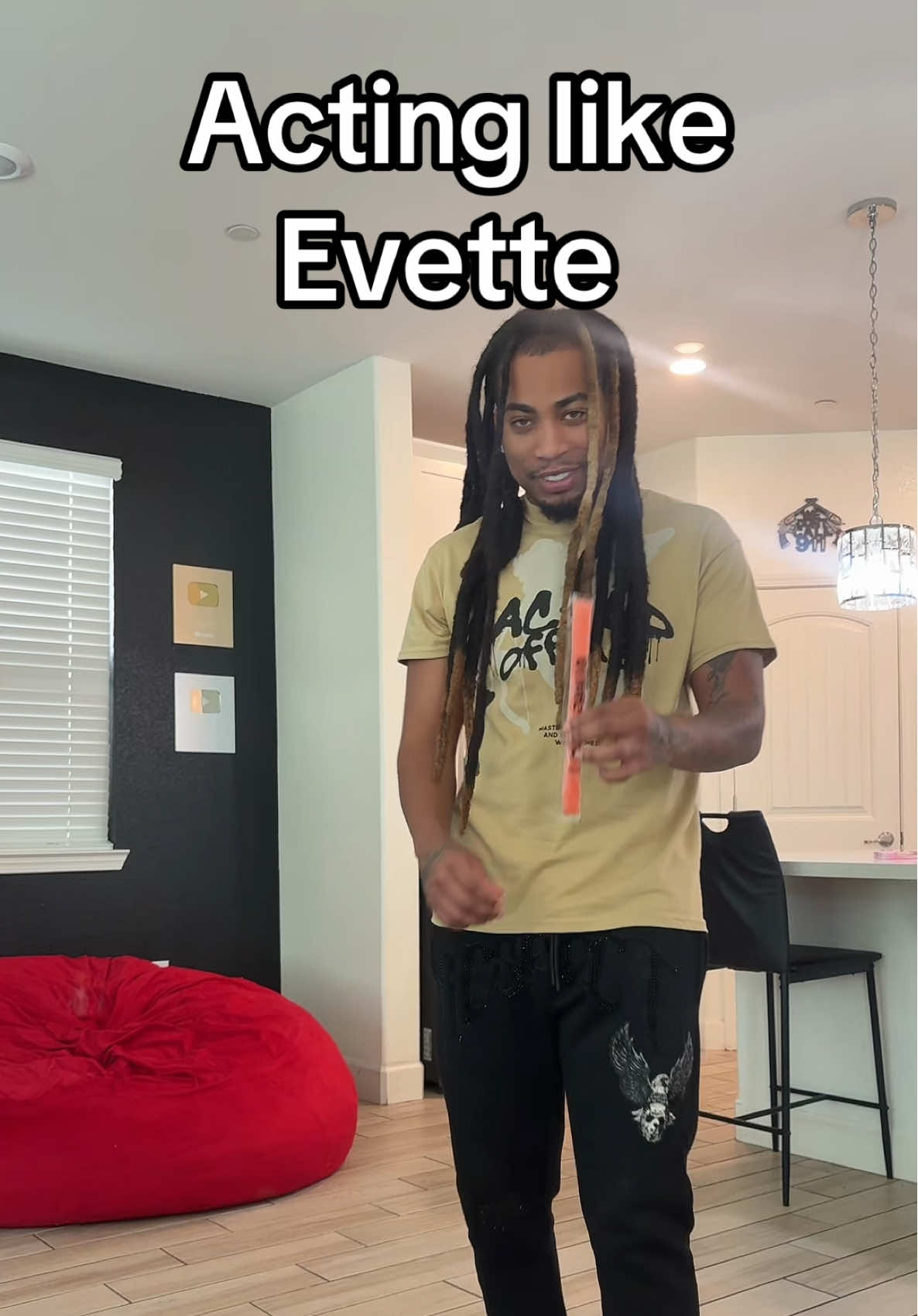 Literally anything will make Evette crash out lol #fyp #viral #family #funny #dad #parents 