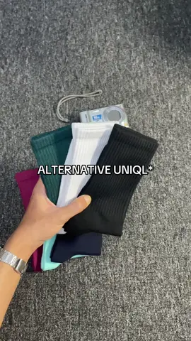 rekomendasi kaos kaki untuk daily, olahraga atau nongkrong. #kaoskaki #kaoskakimurah #kaoskakimotif #foryou #CuanTanpaBatas #wibgajian #kaoskakiviral #kaoskakipolos #kaoskakisekolah #kaoskakiskena 