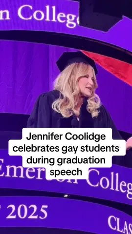 You will always be iconic Jennifer Coolidge 👏 Video: @akaavv #jennifercoolidge #emersoncollege #graduation 