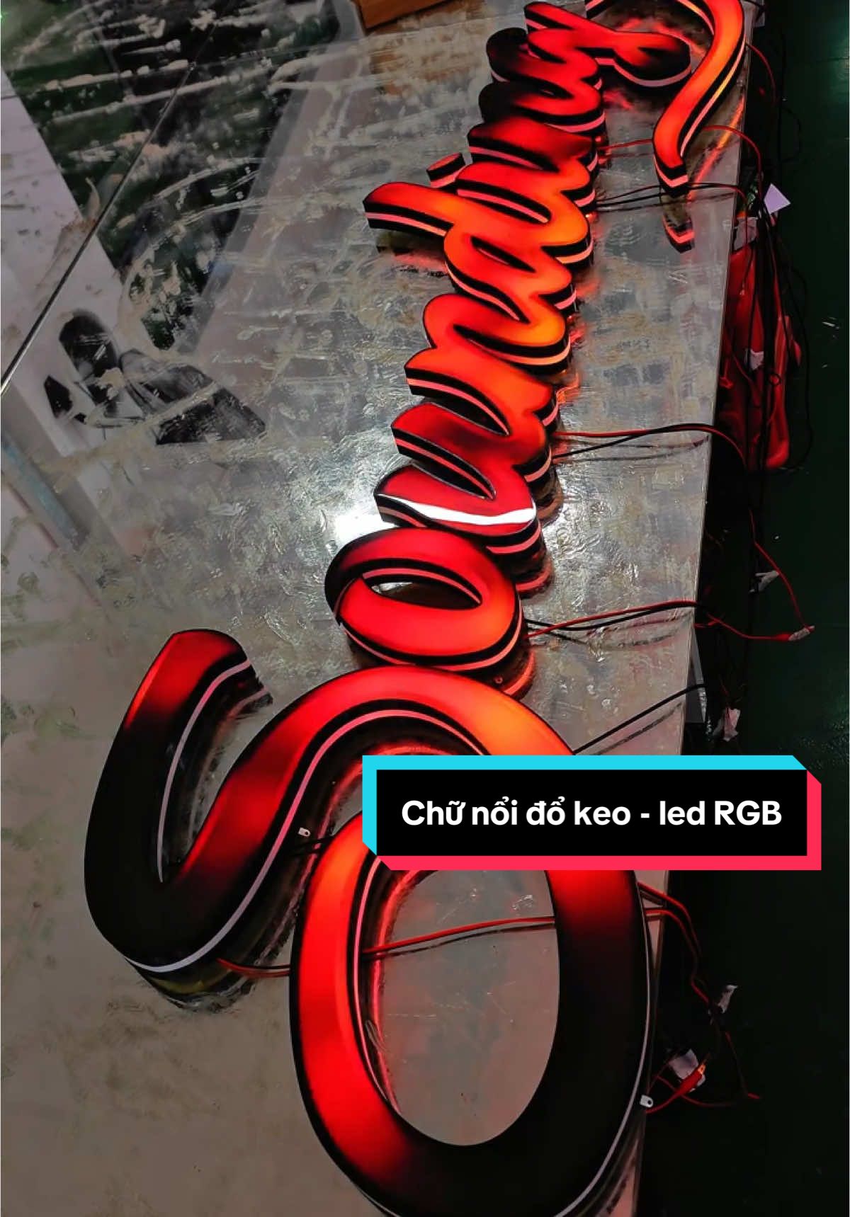 Chữ nổi đổ keo - led RGB #banghieuquangcaodep #hopdenquangcaodep #led #banghieudep #banghieudep #mica #chunoi 