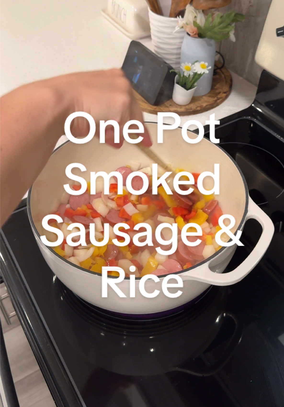 Today we’re making a One Pot meal!! Smoked Sausage & Rice 💕 #stormicooks #fyp #cookingwithstormi #recipes #EasyRecipe #Summer #food 
