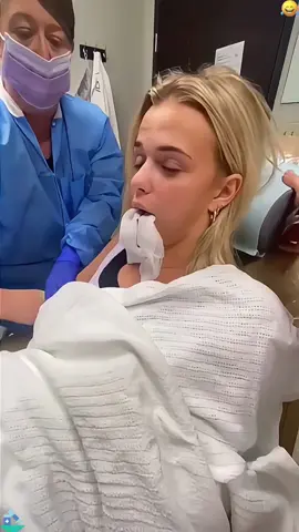 Nobody can fight anesthesia 🤣🤣😵‍💫😵‍💫#funny #funnyvideos #anesthesia #loveyou #foryou #tiktok #reels #lol #fyp #usa🇺🇸 #usa 