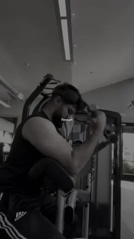 You are you’re own greatest project.  . . . . . #restart #reset #refocus #gym #curls #muscles #mindset #grind #fyp 