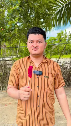Solusi lipstik dari buah naga 😅😂 #fypシ #samasamaketawa 