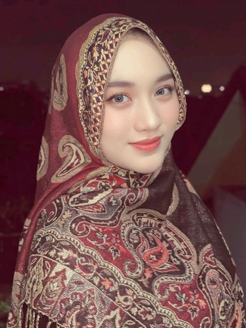 Dunia ada di satu sisi, dan kamu, cintaku, ada di sisi lain. Aku akan memilihmu apa pun yang terjadi #fbpro #monetisasi #fyp 