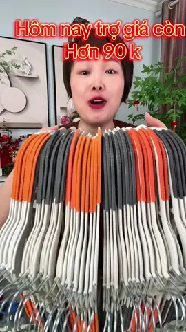 Móc treo quần áo#moctre #moctreoquanao 