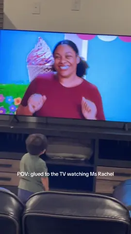 Ms. Rachel addiction, he has not moved in the past 5 minutes #boymom #msrachel #addiction #toddlertv #msrachelforthewin 