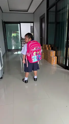 วันแรกไปโรงเรียนของน้อง👩🏻‍🍳🤍#อนุบาล2 #โรงเรียนถาวรวิทยากาญจนบุรี 