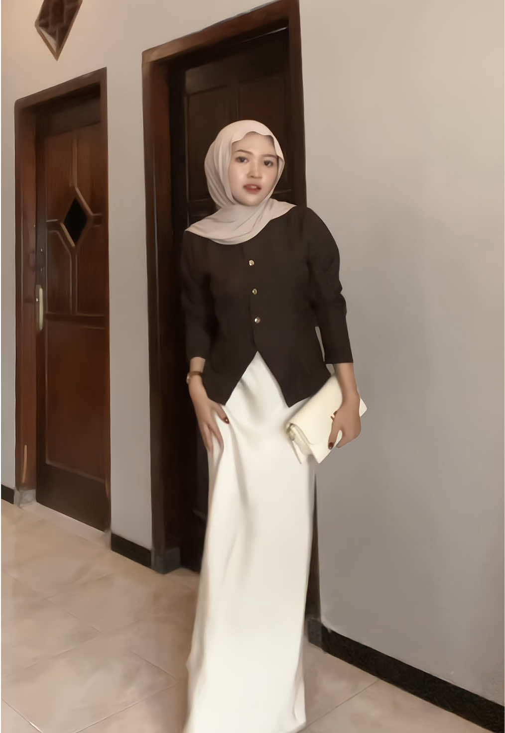 #ootdkondangan #OOTD #blazer #roksatin 