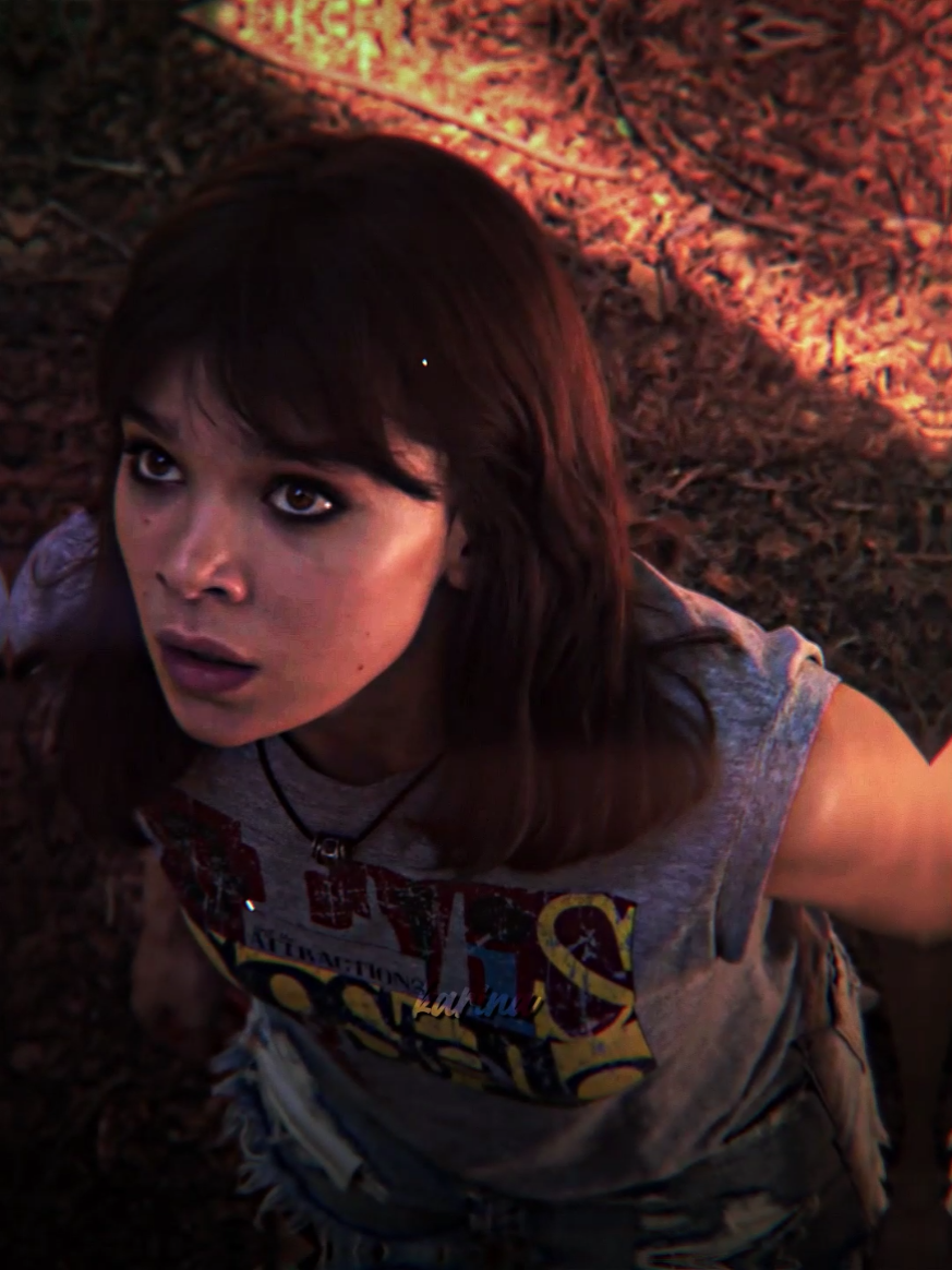 primer edit en AE 🙏💪 #charliewatson #bumblebee  #haileesteinfeld #edit #karxamv #fyp 💗 ☆sdtexclusivobestteacher: @Bryann 🫧 🙏