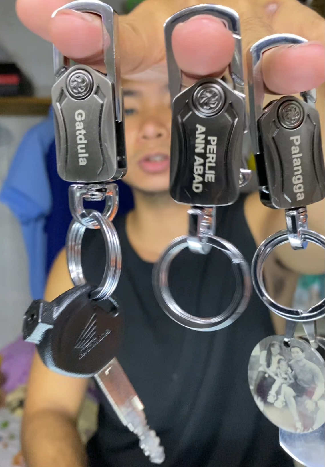 Replying to @E09mer11son24/abnosa keychain na spinner pa! #keychain #keychains #personalizedgifts #customized #giftidea #spinner 